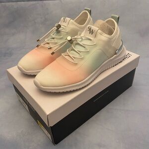 Women's Gradient Sneakers